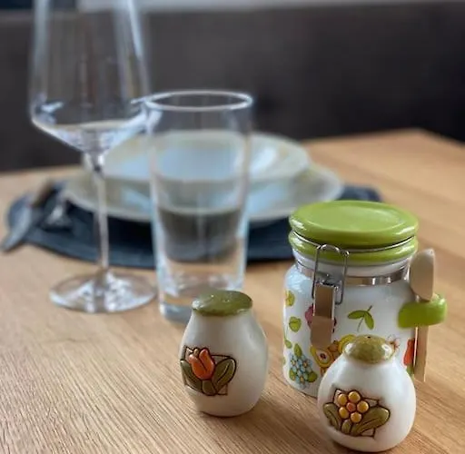 West Shore Διαμέρισμα *